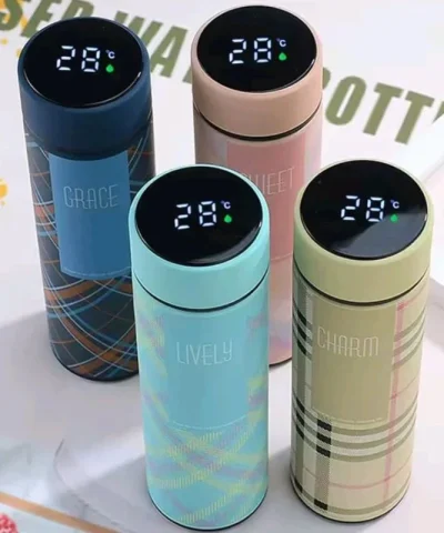 LED Temperature Display Water Bottle | Checkered Design  | Smart Stainless Steel Vacuum 500ml Flask | Random Color